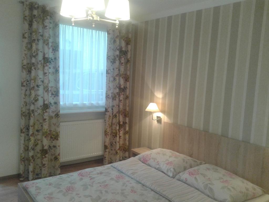 Manifik Pokoje Goscinne Łeba Habitación foto